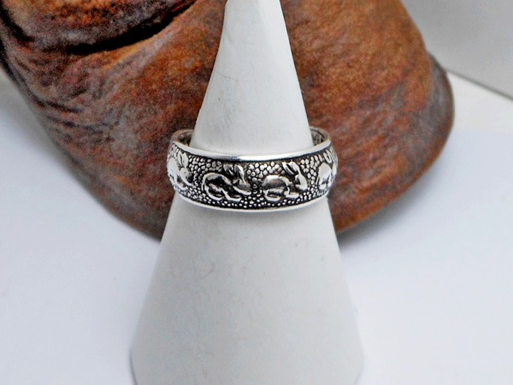 Adjustable Rabbit Textured Toe Ring 925 Sterling Silver, Handmade Womens Ring