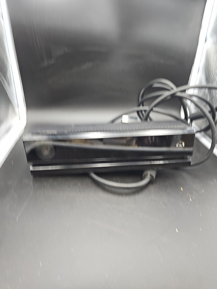 Microsoft Xbox One Kinect Motion Sensor Camera Bar Model 1520