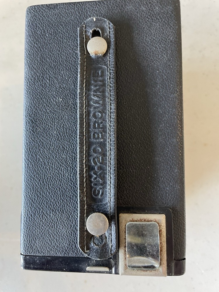 Kodak Brownie Six-20