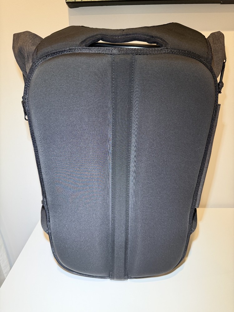 NWOT Authentic Boosted Board Backpack Daypack - Skateboard Carry Bag