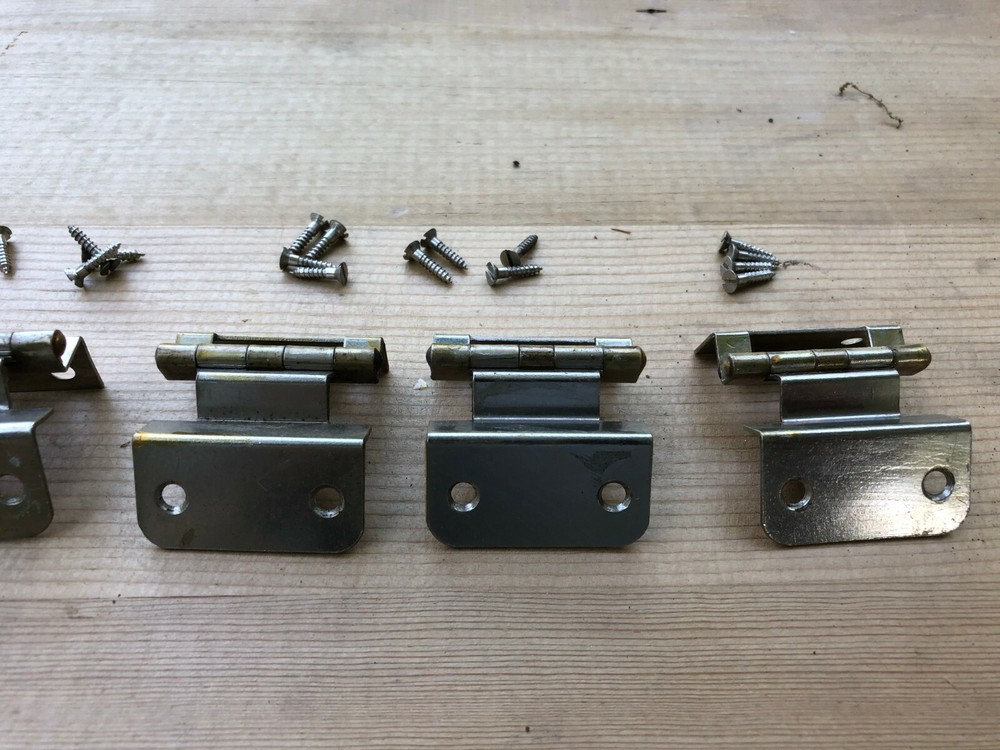 Hinges w/ Screws, 1960's vintage (4x)