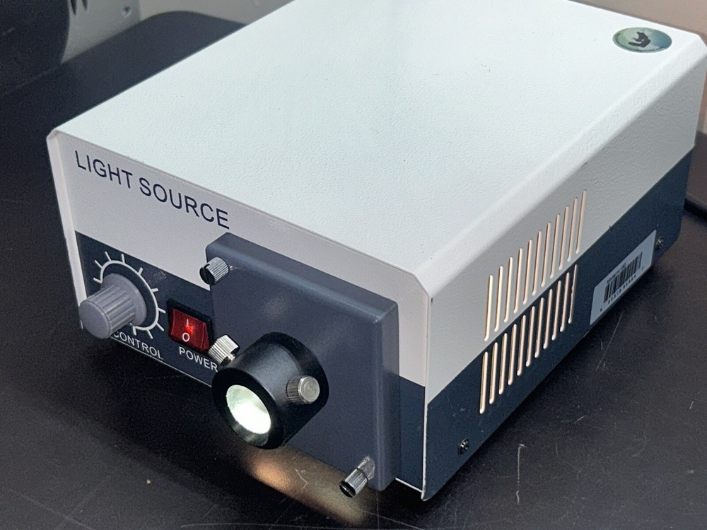 LIGHT SOURCE H-150 LAMP EKE 21V/150W