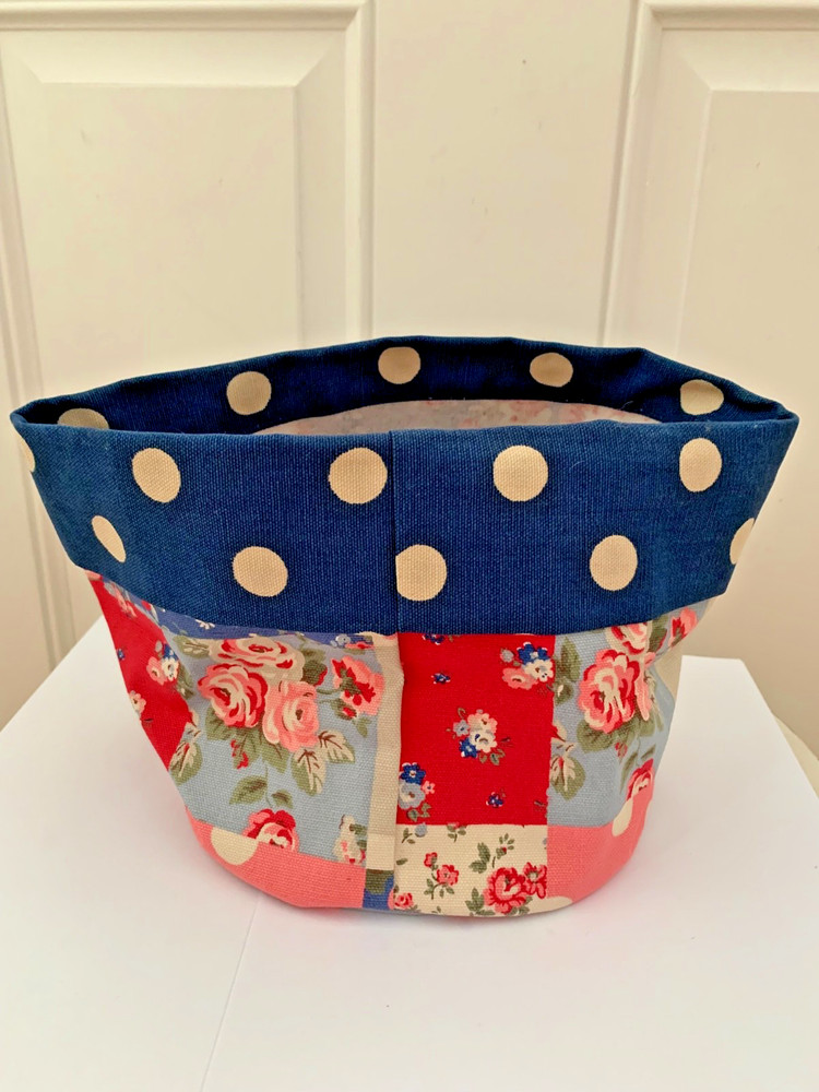 Cath Kidston folding fabric basket patchwork cottage roses NWOT