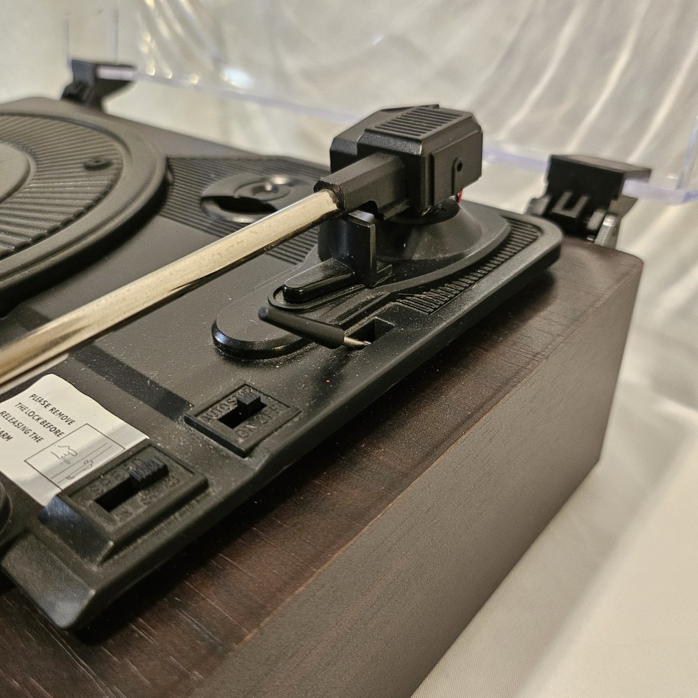 Wockoder Bluetooth Turntable Record Player – Built-In Speakers – RCA Out – Works