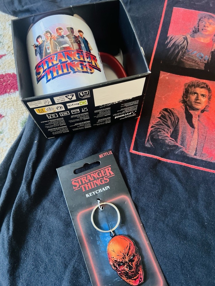 Stranger Things Bundle 3 Items Shirt, Mug, Keyring