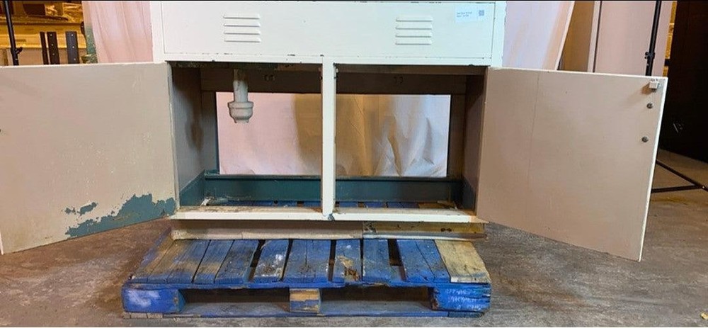 47" Duralab Black Epoxy Sink Bundle(S6LLST2268)