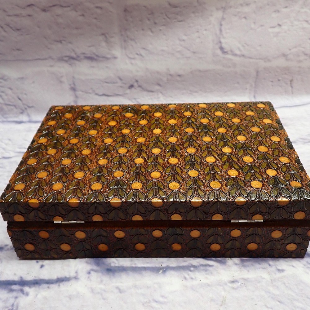 Cpt Ahab's Ltd Wood Keepsake Box Brown Leaf Pattern Rectangular Made In Poland