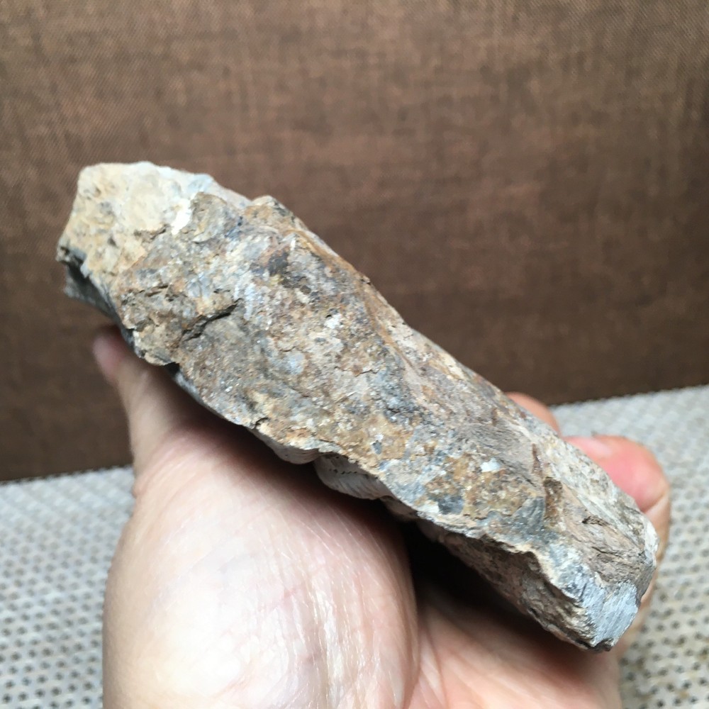 508g Natural crystal specimens md3198
