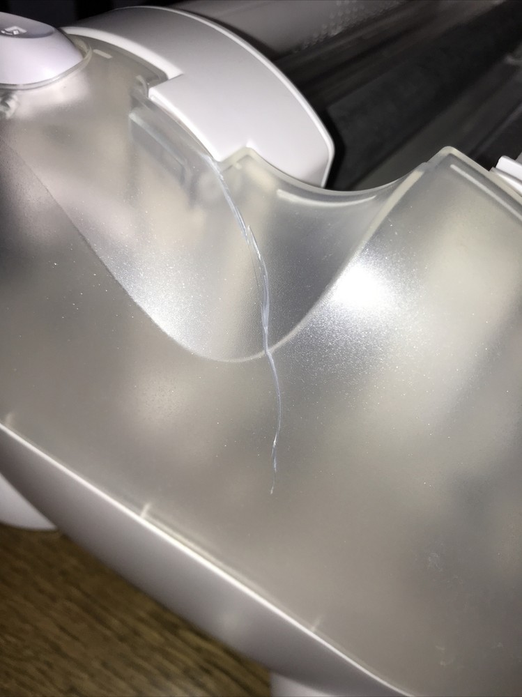 Xyron Creatopia Laminate & Emboss Multifunction 12” Crafting Machine