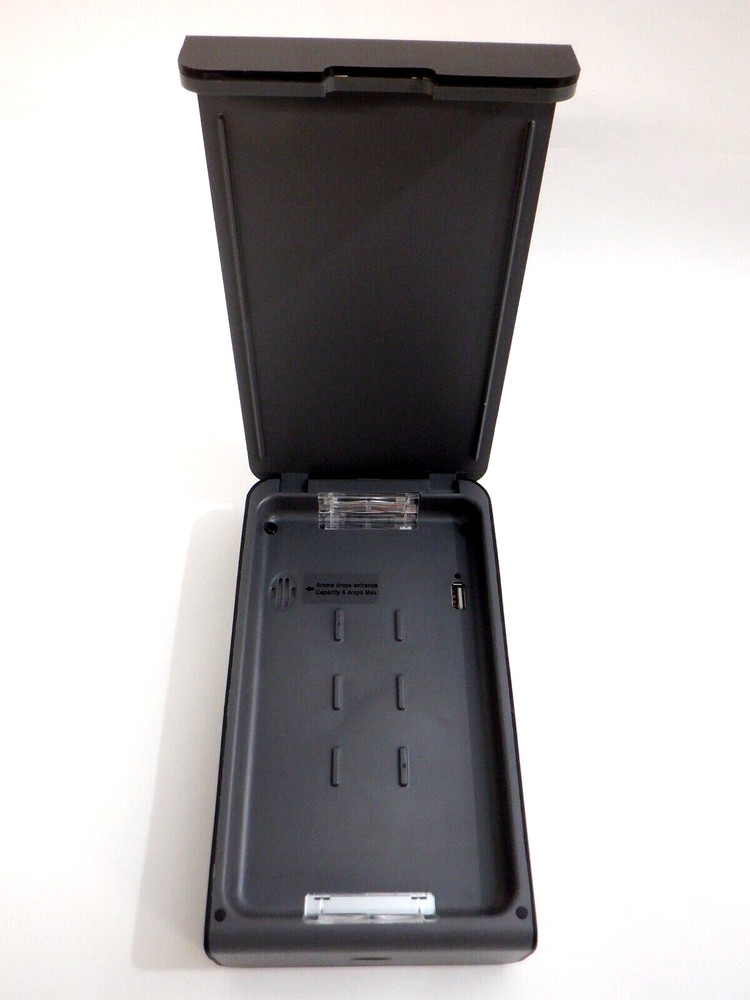 Smartphone Multi Function Sterilizer with Aromatherapy Diffuser Blue