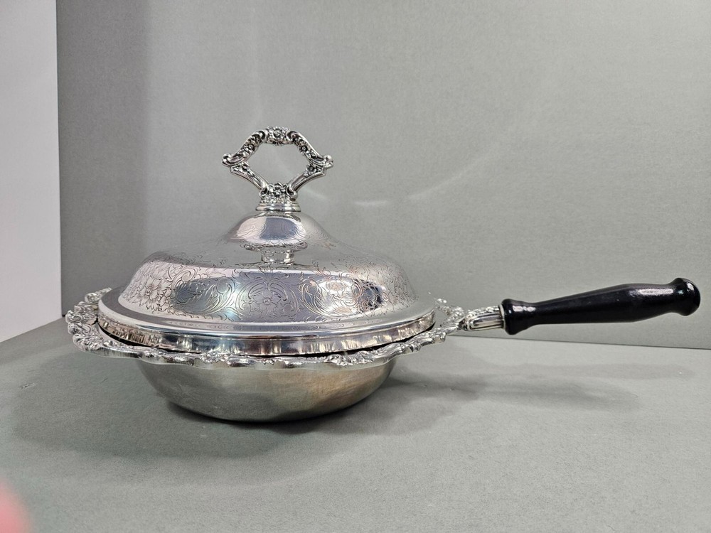 Webster Wilcox Silver Plated Ornate Chafing Dish with Lid 2 pc.