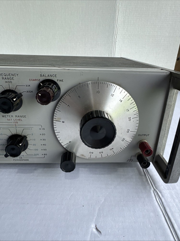 HP 331A Distortion Analyzer Hewlett Packard Vintage Audio Tester Powers On