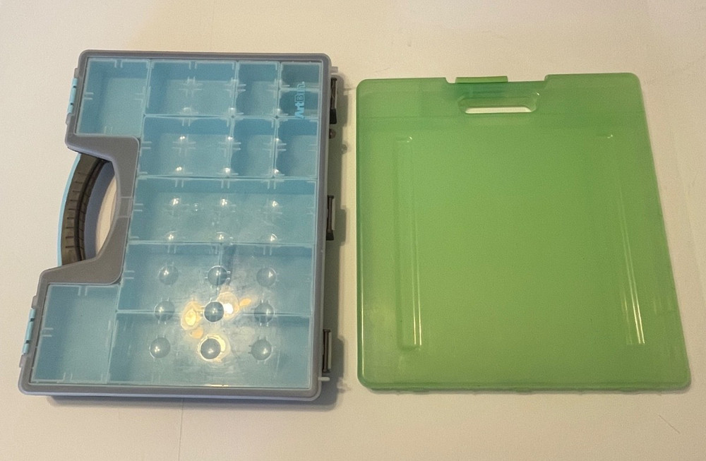 ArtBin Large Quickview Carrying Case Removable Bins & Document Case