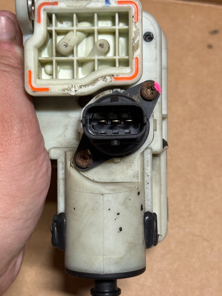 DEF Fluid Supply Pump Module 22902612