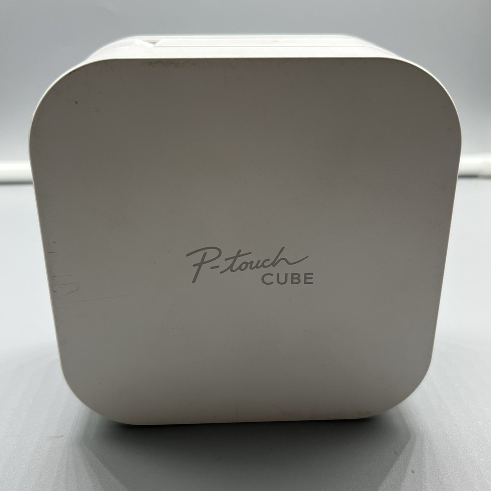 Brother P-Touch PT-P300BT Cube Smartphone Bluetooth Wireless TESTED
