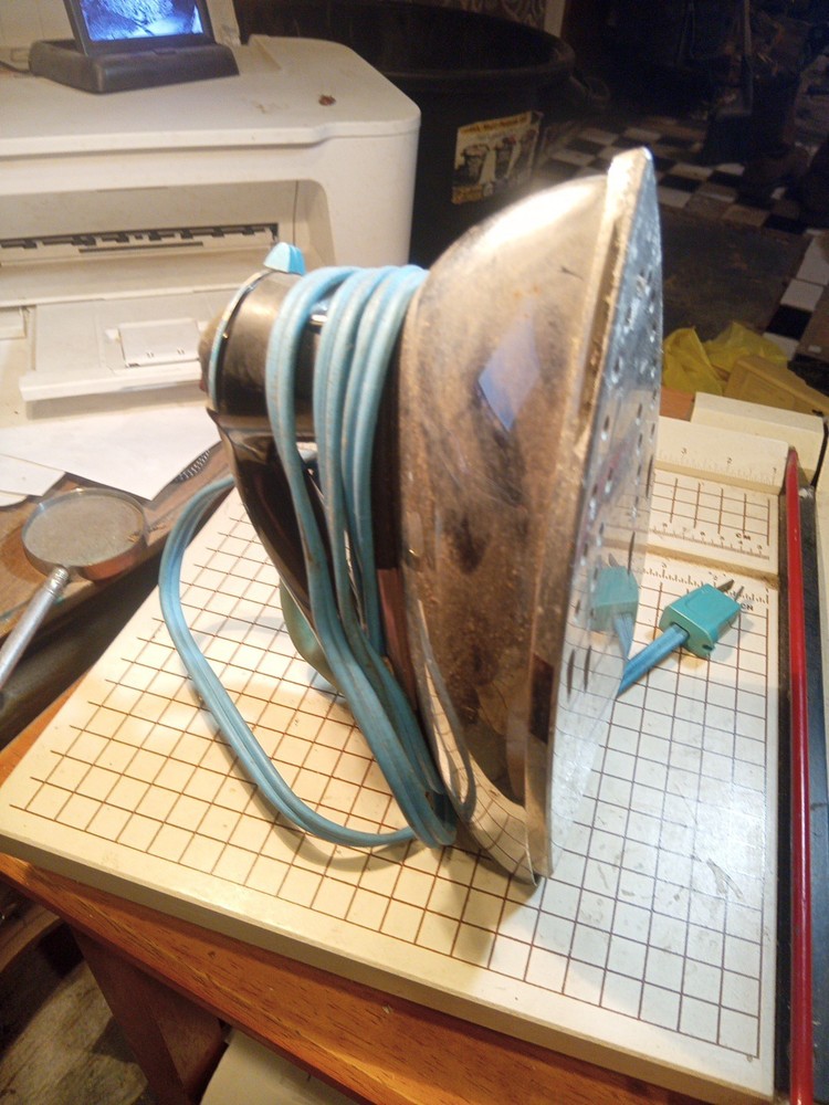 General Electric Clothes Iron