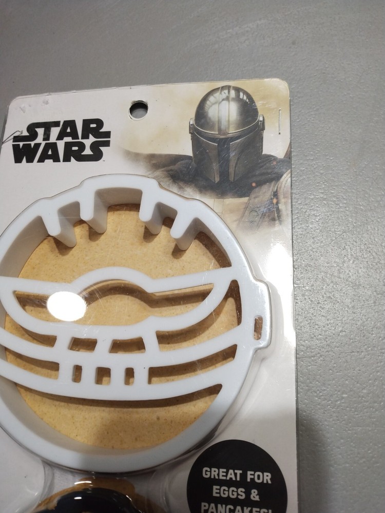 Star Wars The Mandalorian 2 Silicone Egg & Pancake Breakfast Molds