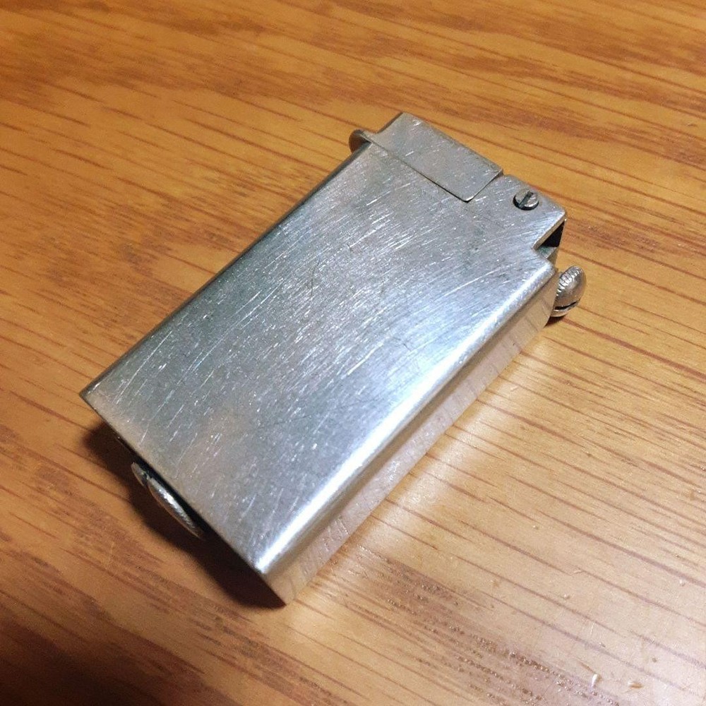 Working dunhill oil lighter silver without box