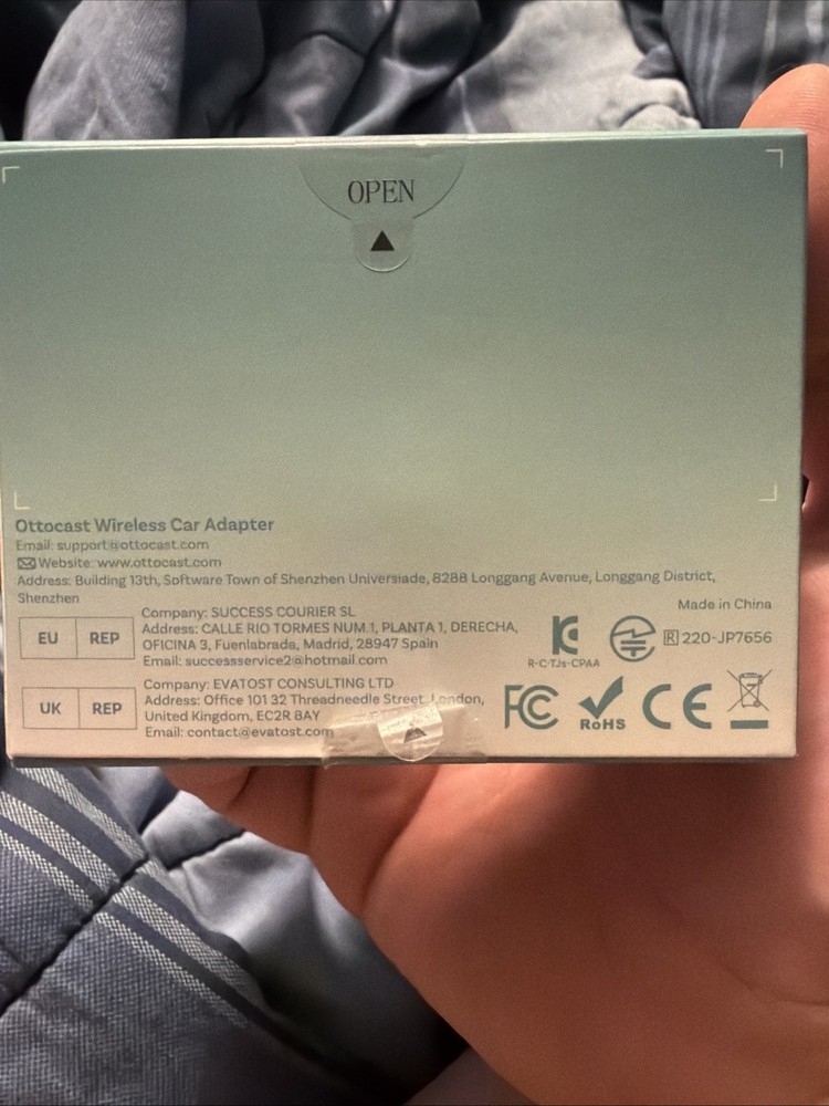 Ottocast Mini Slim Wireless Carplay/Android Auto Adapter