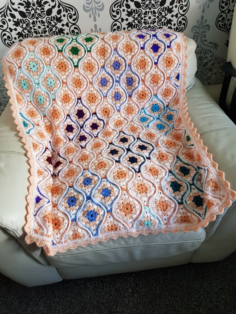 HANDMADE Baby Cot CROCHET BLANKET/THROW/-SEASIDE THEME