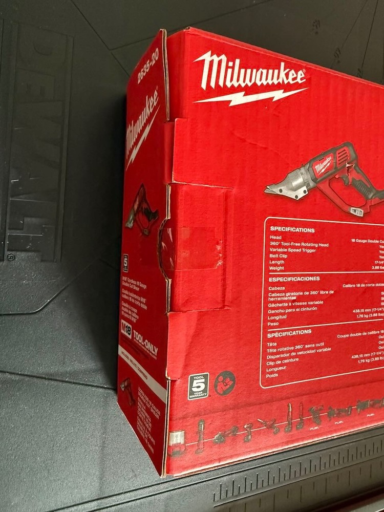 Milwaukee ‎2635-20 18V Shear Tool ( Tool Only) NEW