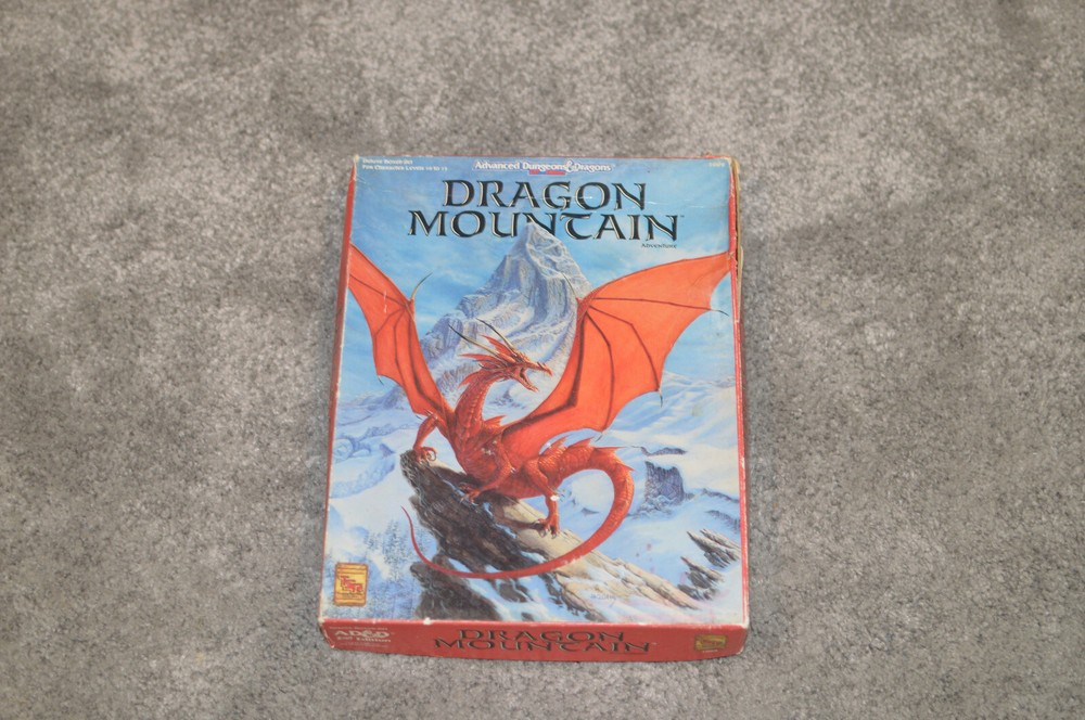 Dungeons and Dragons Dragon Mountain boxed set