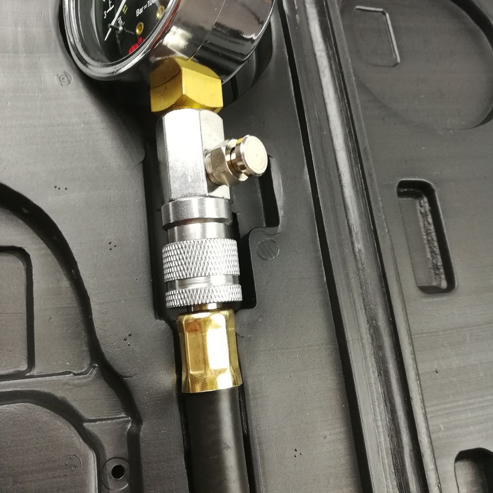 Gasoline Engine Compression Tester Auto Engine Cylinder Pressure Gauge Tester