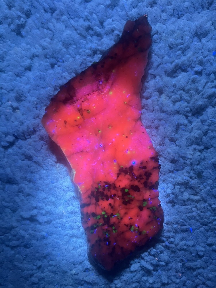 Franklinite/Willemite Slab