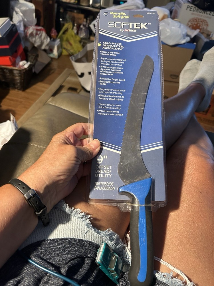 Winco SofTek 9" Offset Bread/Utility Knife KSTK-92 Soft Grip Handle German Steel