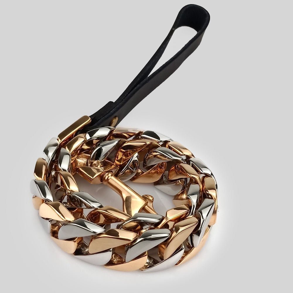 AMBER ROSE DOG LEASH