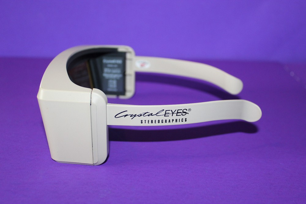 StereoGraphics Crystal Eyes 3D Glasses & Transmitter Set