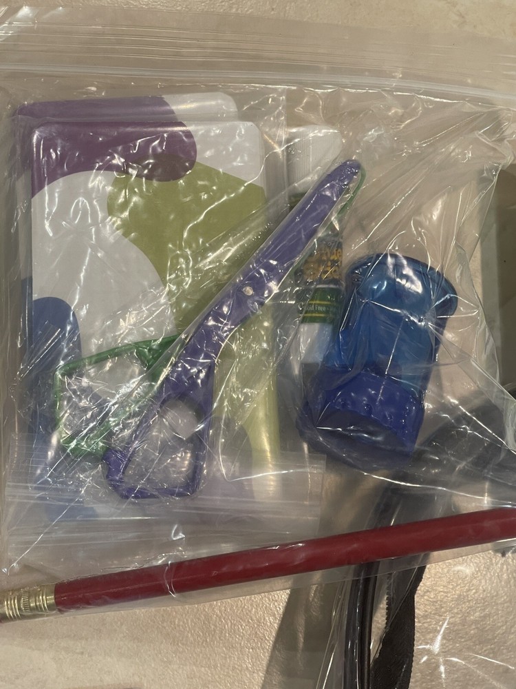 KAPLAN Early Learning Buttons & Spools Lacing School Readiness Backpack Set 4+