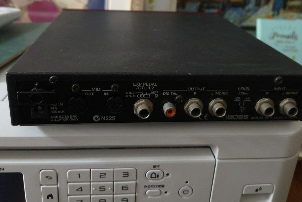 Boss VF-1 Multi Effects Processor 24-bit Rack w/ Adapter Tested from japan