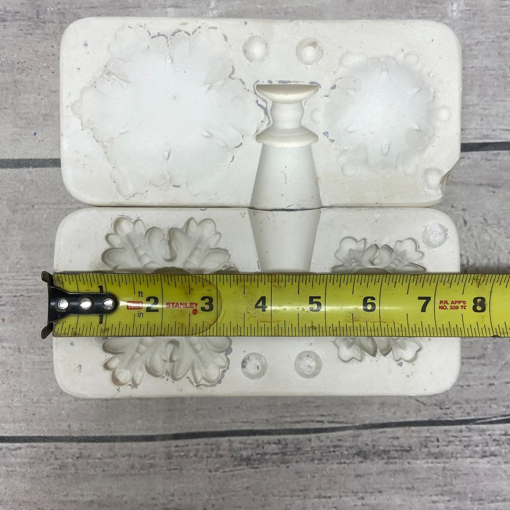 Duncan Ceramic Casting Mold Stands For Egg #1044-A
