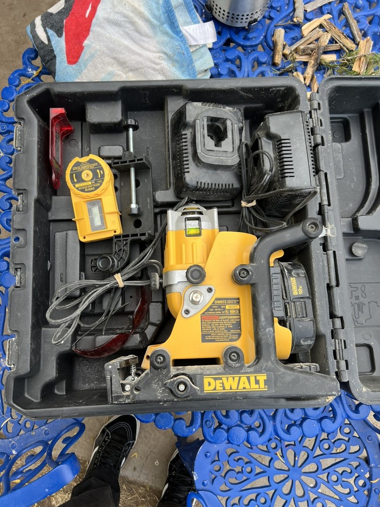 DeWalt DW073 Rotary Laser