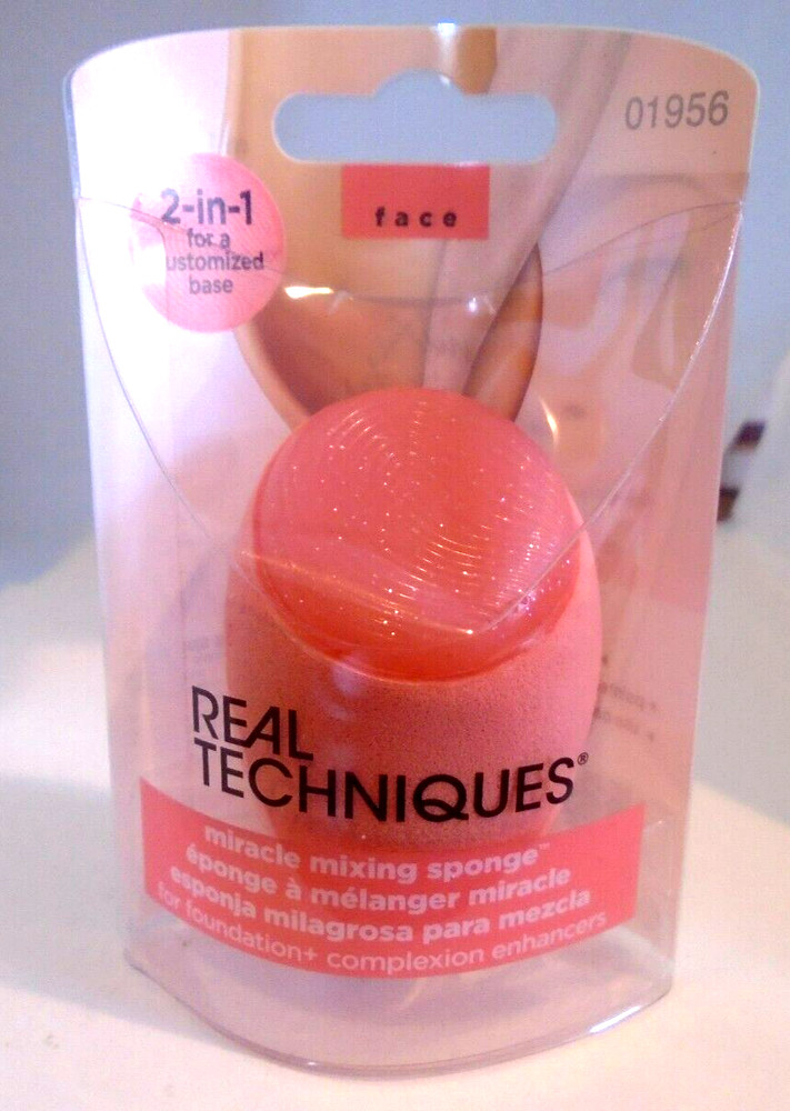 Real Techniques New 2-in-1 Miracle Mixing Sponge Foundation Complexion Enhancers