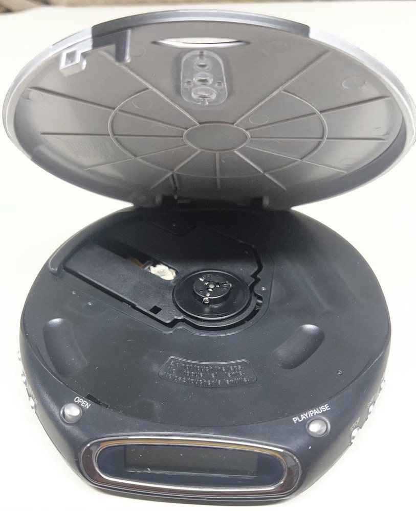 Dura Brand Anti-Skip Protection Programmable Model CD-855 CD Player-TESTED