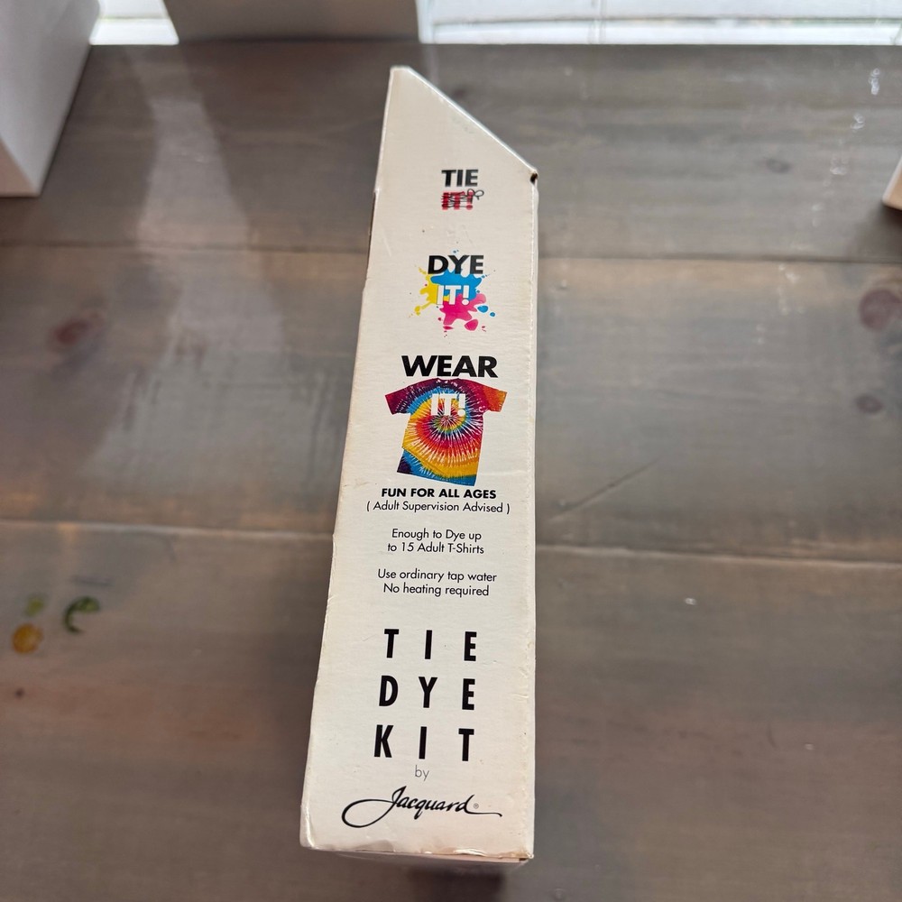 Jacquard Tie Dye Kit NIB