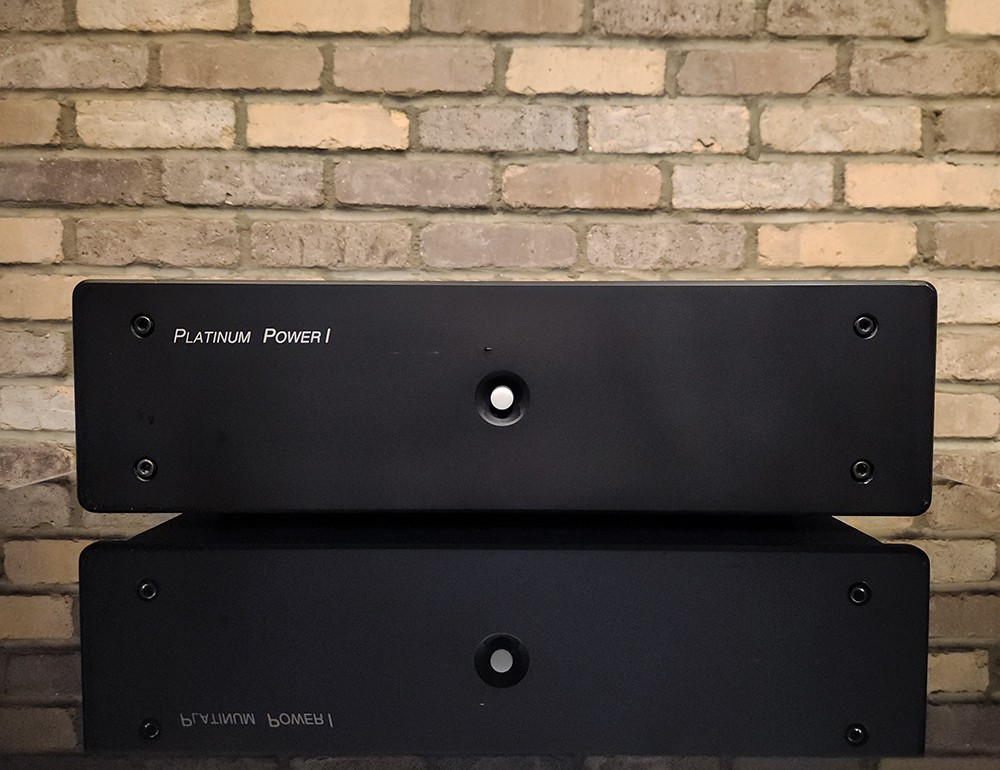 Platinum Power PP-1 - Balanced Power Line Conditioner / Processor / Surge Prot.