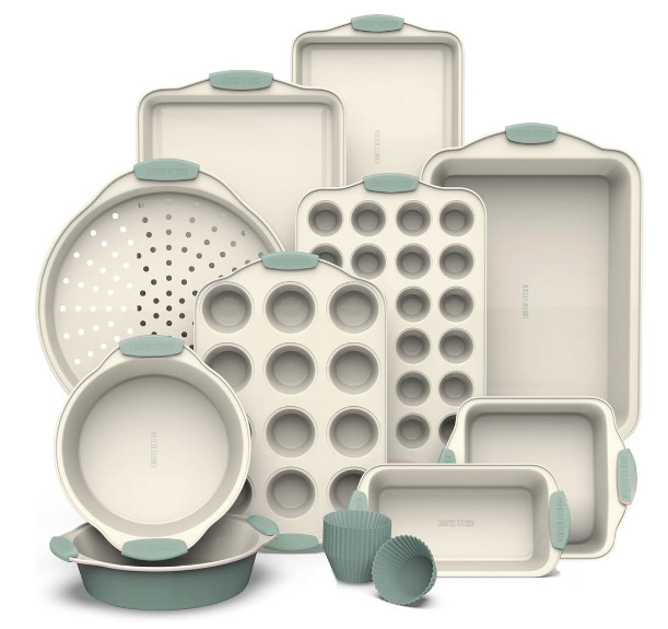 Country Kitchen 22 piece Nonstick Bakeware Set Sage & Cream Heavy Duty Stackable