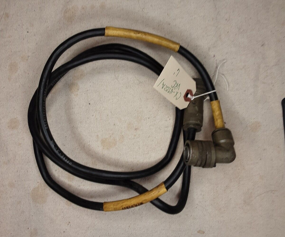 CX-4722A/VRC 6 FT CABLE