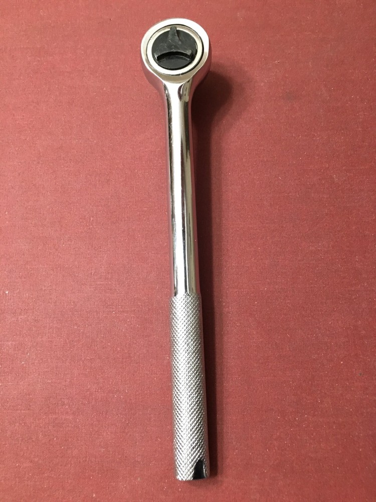 9" x 1/2" Drive Socket Wrench - Unbranded