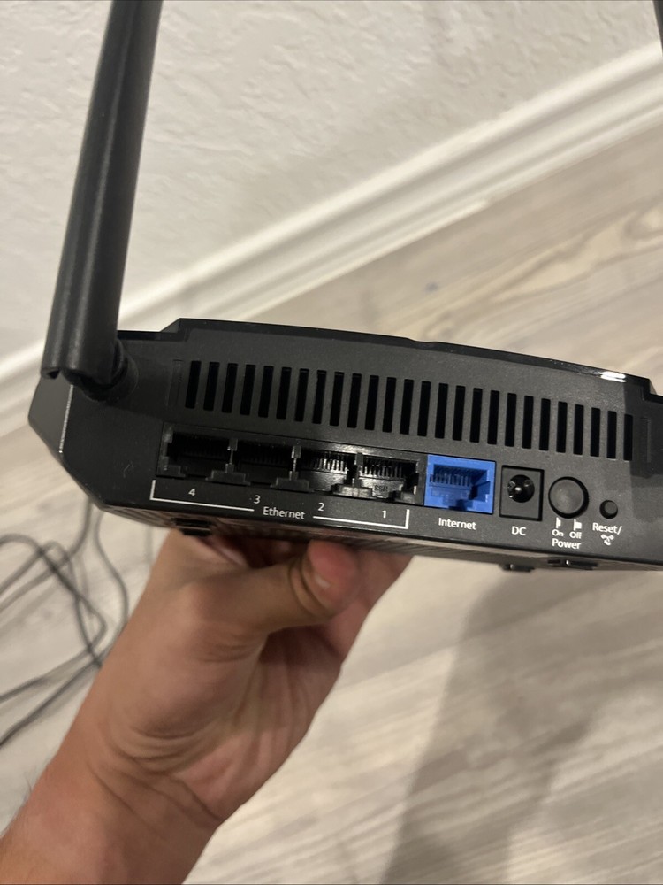 NETGEAR R6080 Wireless Router - Tested