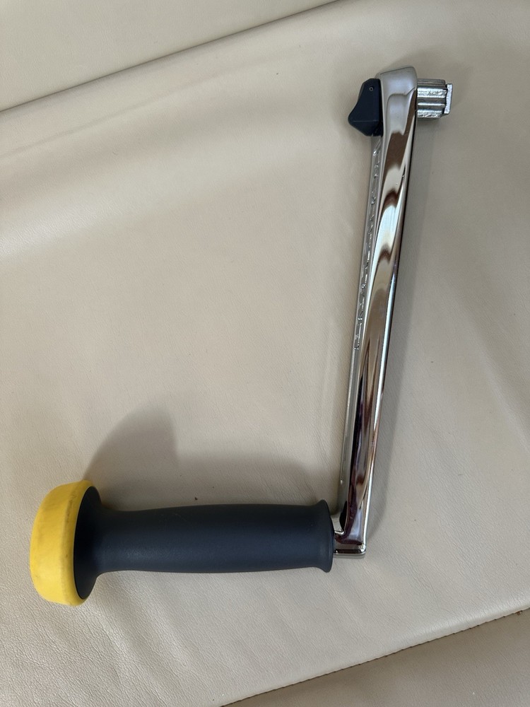 Lewmar  Chrome  Winch Handle ￼250 With Handle