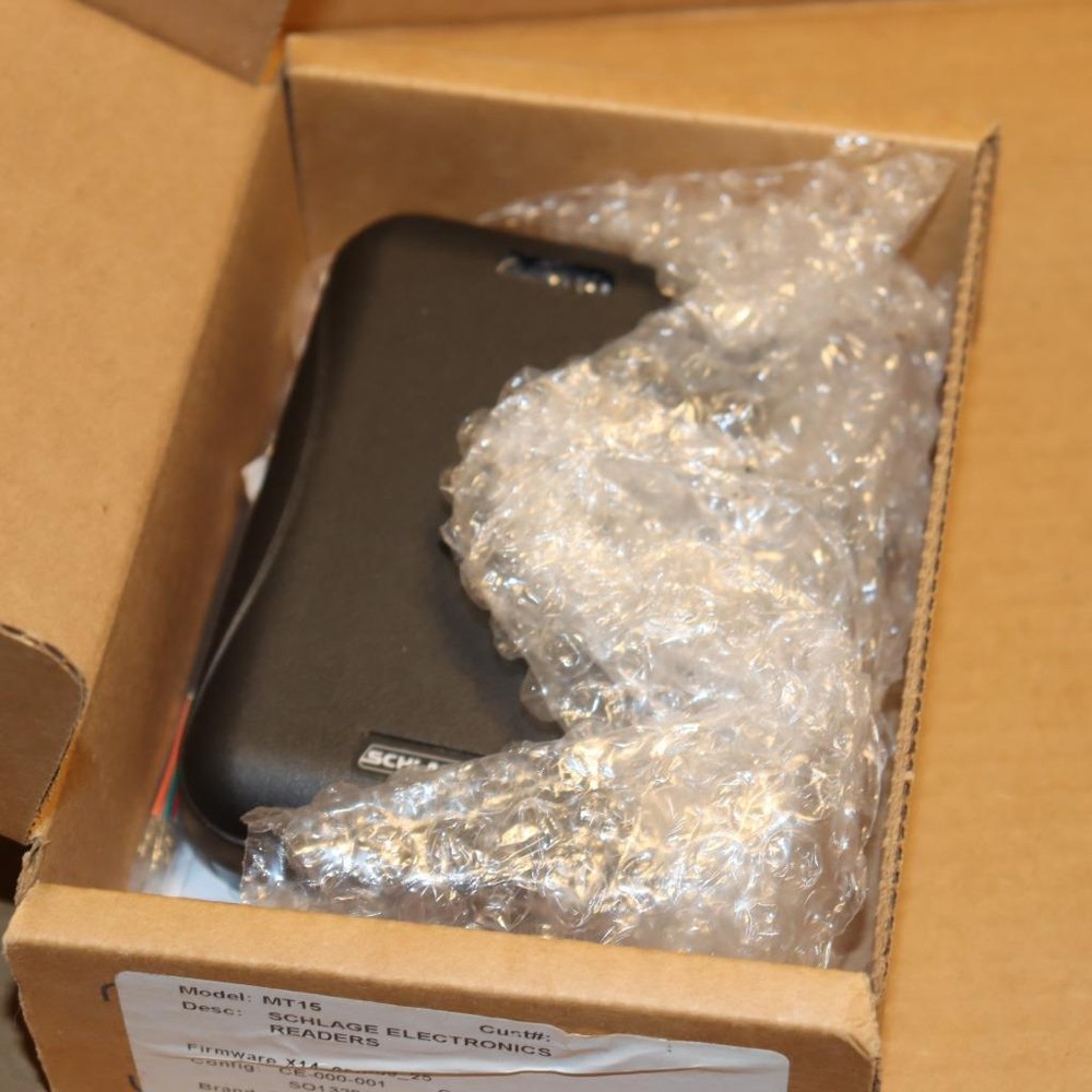 One New Schlage MT15 Single Gang Reader
