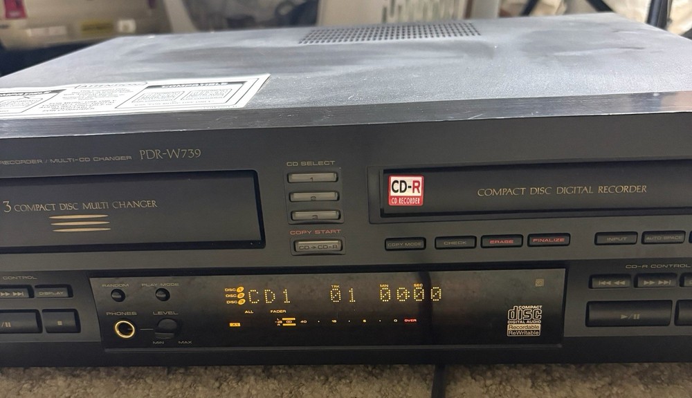 Pioneer PDR-W739 Compact Disc Recorder & Multi-CD Changer