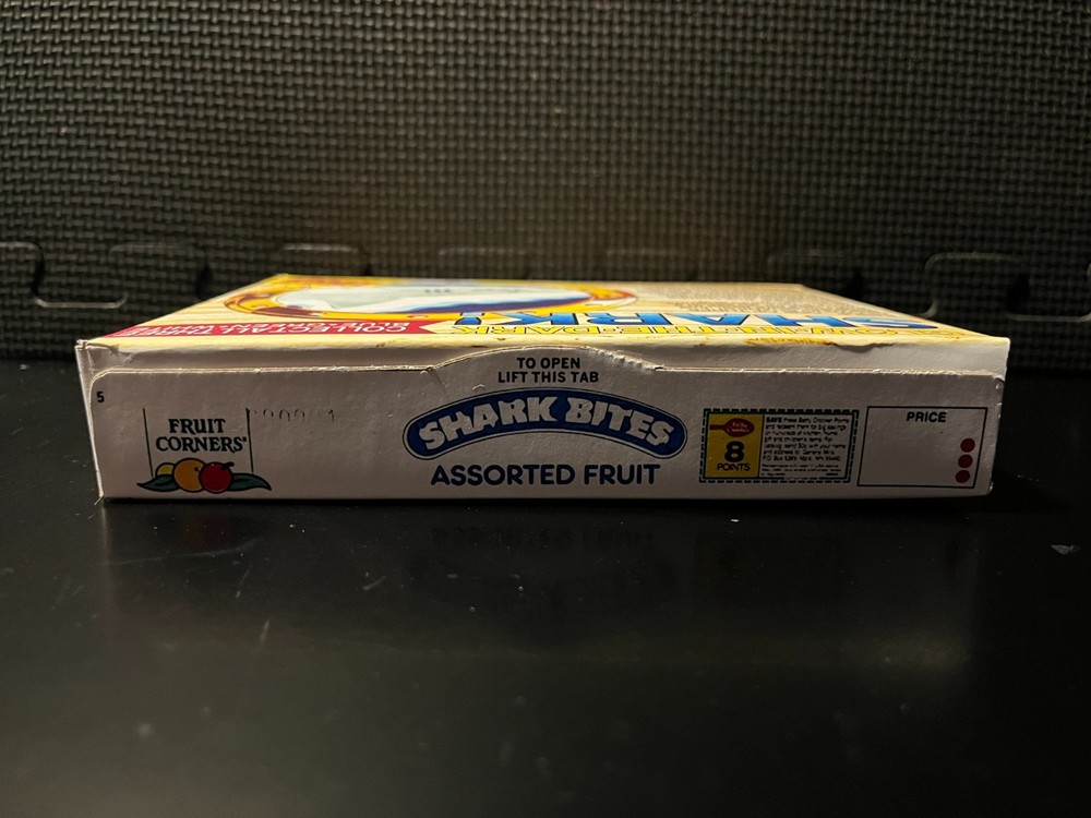 1990 Shark Bites Fruit Snacks (glow in the da) - Replacement novelty display box