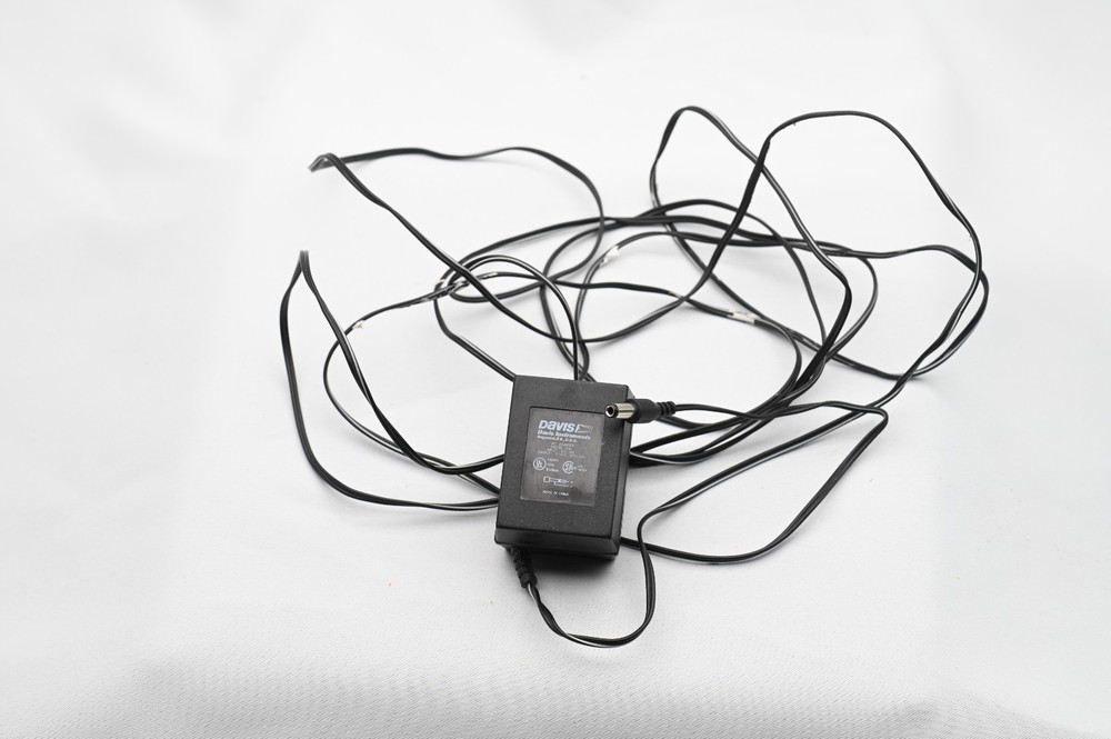 Davis Perception II 7400 Weather Station System Temp Barometer