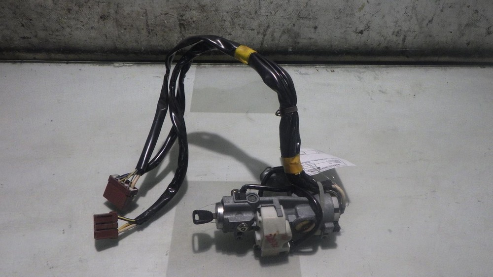 00 HONDA CIVIC Ignition W/Key