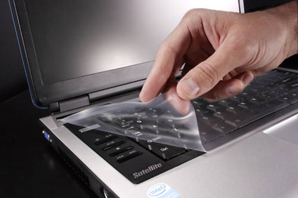 Universal Laptop Notebook Cover Protect Dust, Liquid...